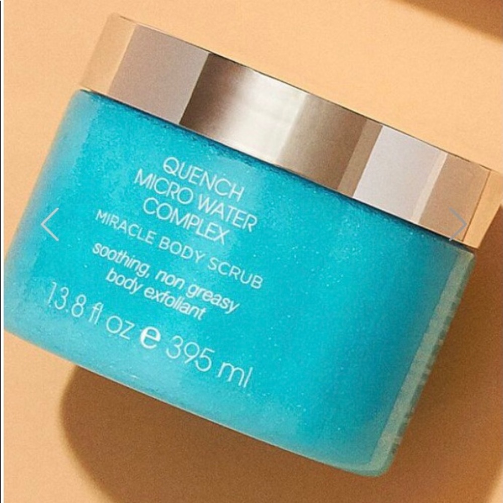 Quench Micro Water Complex Body Scrub